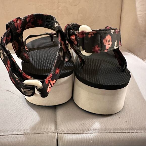 Teva Floral Platform Thong Chunky Casual Sandals Black Pink Red White Womens 10 - Picture 4 of 10